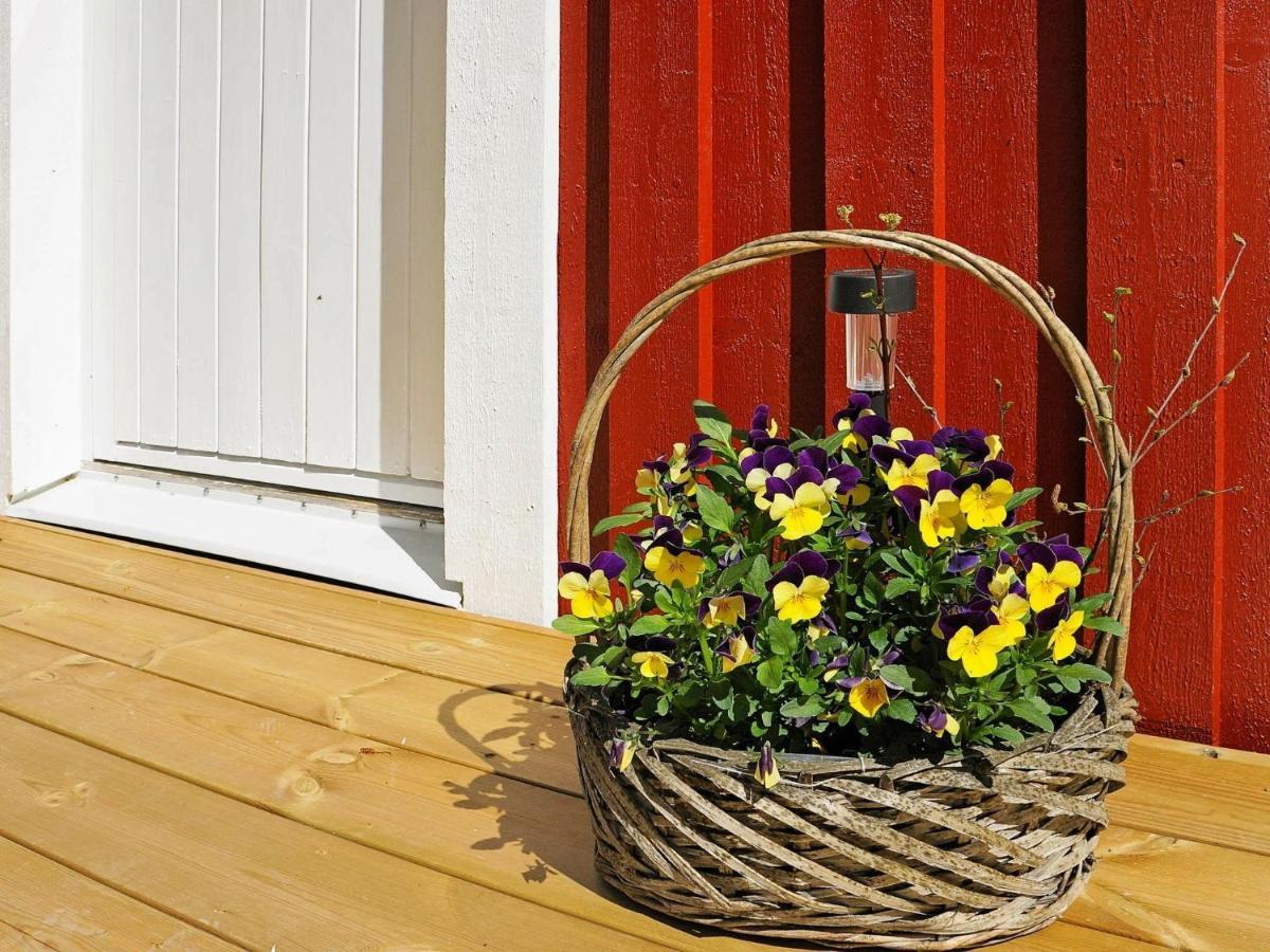 4 Person Holiday Home In Hen N Nösund Exterior foto