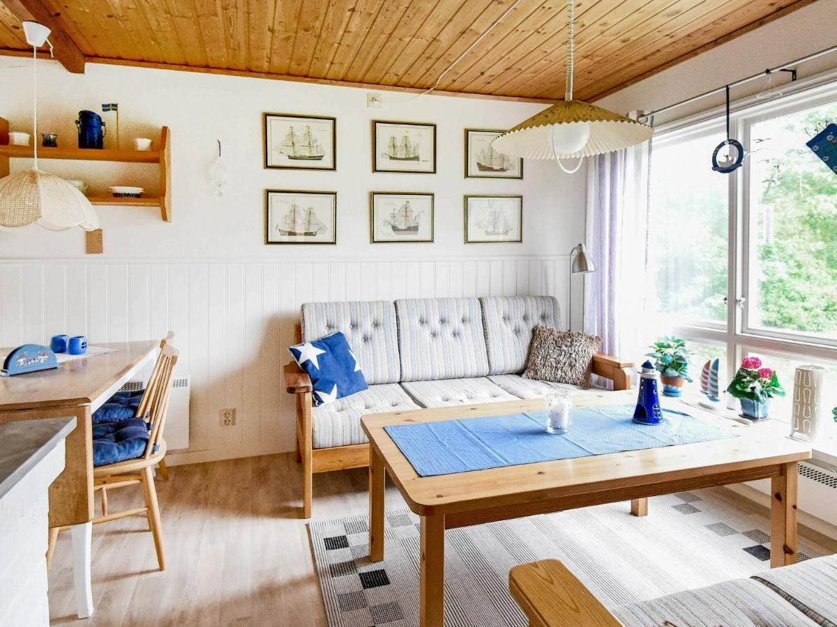 4 Person Holiday Home In Hen N Nösund Exterior foto
